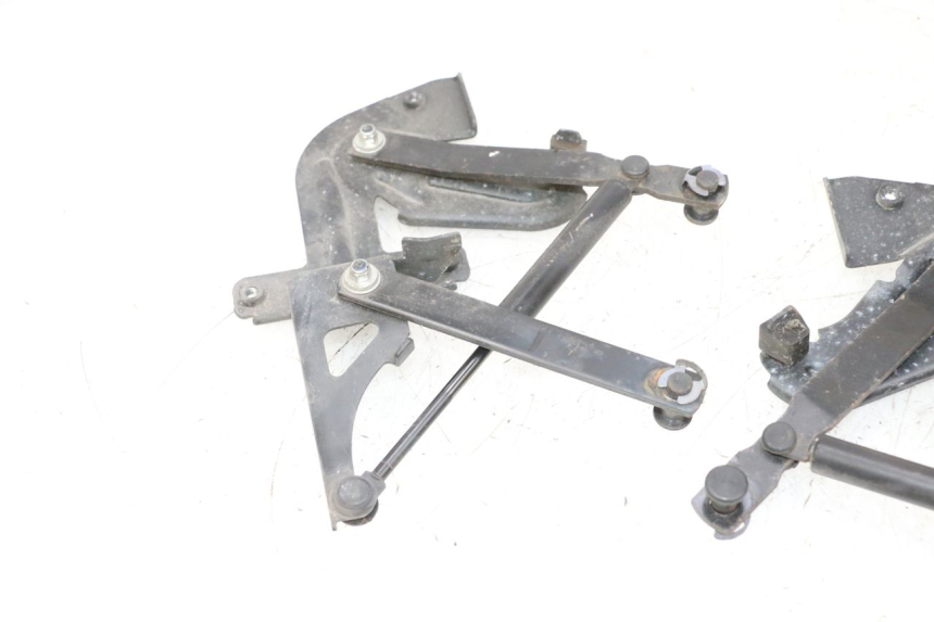 photo de AMMORTIZZATORE  SOTTOSELLA PEUGEOT SATELIS 125 (2013 - 2018) - Zoom sullo stato d'uso