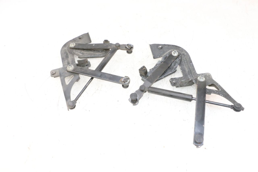 photo de AMMORTIZZATORE  SOTTOSELLA PEUGEOT SATELIS 125 (2013 - 2018) - Altra angolazione