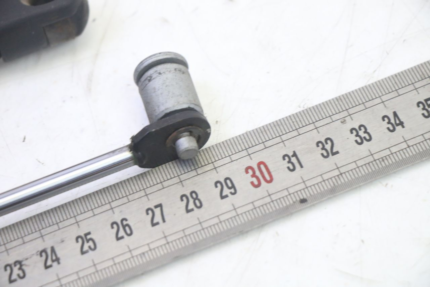 photo de AMMORTIZZATORE SELLA QUADRO 4 4D 350 (2015 - 2018)