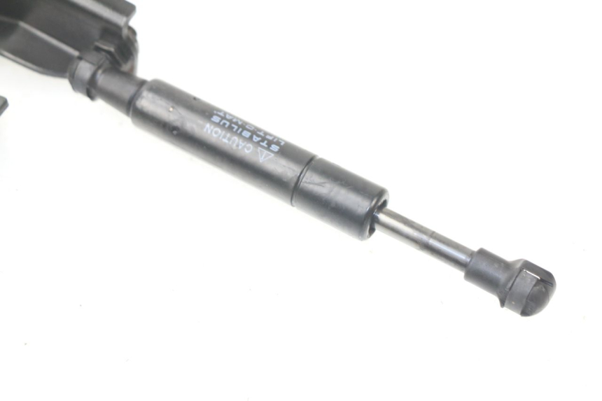 photo de AMMORTIZZATORE SELLA YAMAHA XMAX X-MAX ABS 125 (2014 - 2016) - Zoom sullo stato d'uso