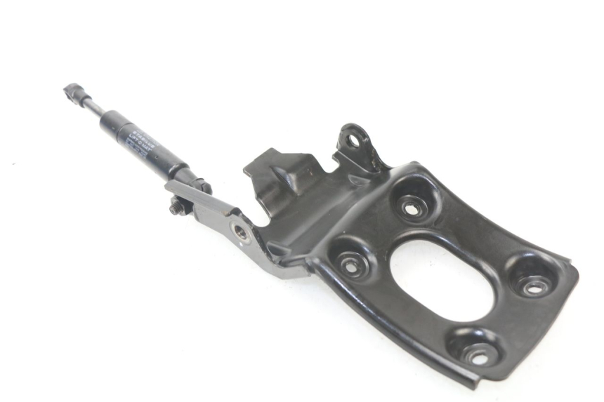 photo de AMMORTIZZATORE SELLA YAMAHA XMAX X-MAX ABS 125 (2014 - 2016) - Primo piano tecnico