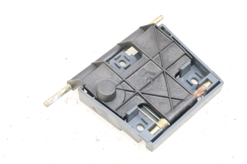 photo de SERRATURA SPORTELLO PEUGEOT BUXY 50 (1993 - 1998)