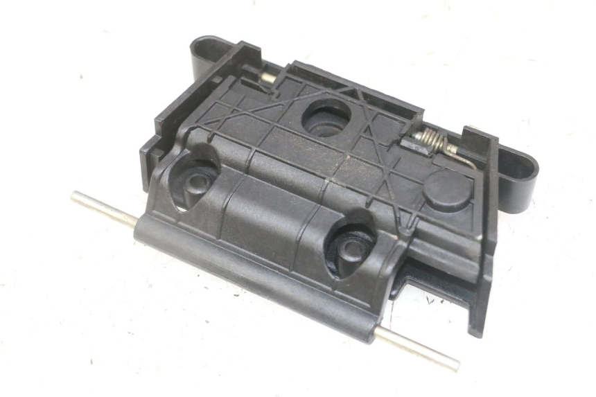 photo de SERRATURA SPORTELLO PEUGEOT VIVACITY NEW 2T 50 (2008 - 2017)
