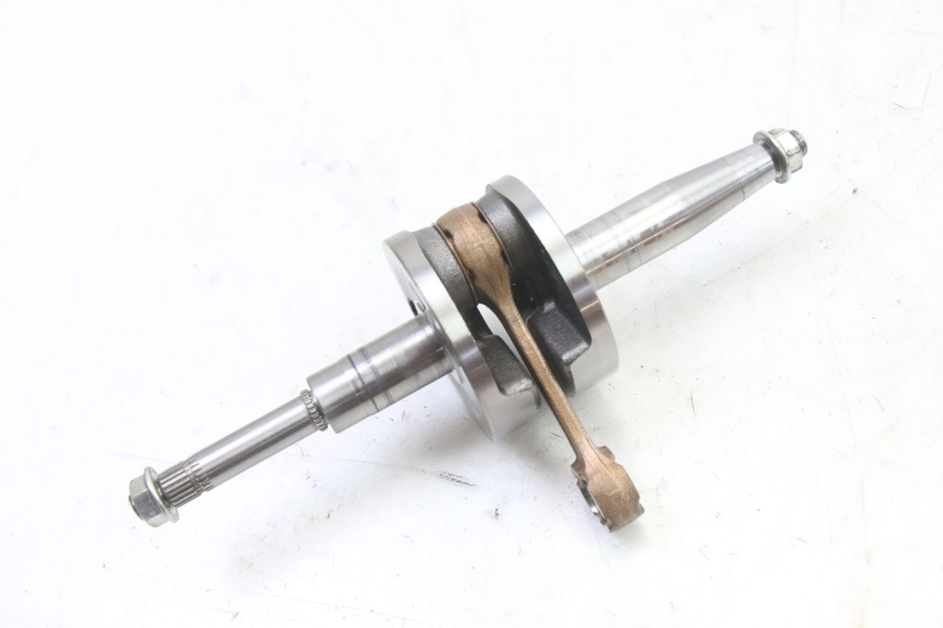 photo de ALBERO MOTORE PEUGEOT KISBEE 2T 50 (2018 - 2022)