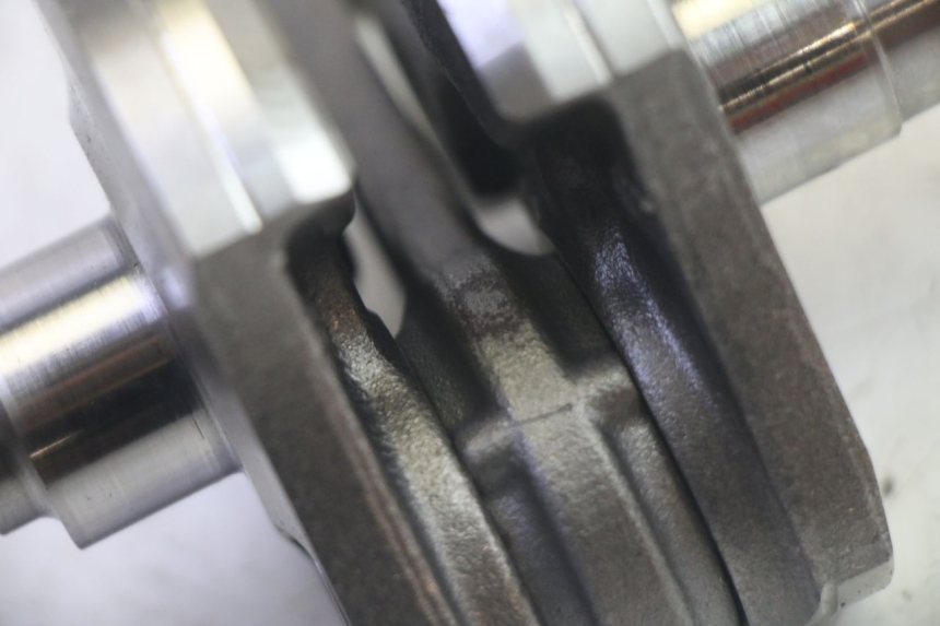 photo de ALBERO MOTORE PIAGGIO MP3 RL 250 (2007 - 2010) - Altra vista dell'articolo