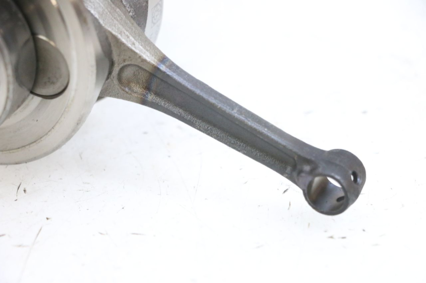 photo de ALBERO MOTORE SYM ORBIT III 3 4T 50 (2021 - 2025) - Marcature e riferimenti originali