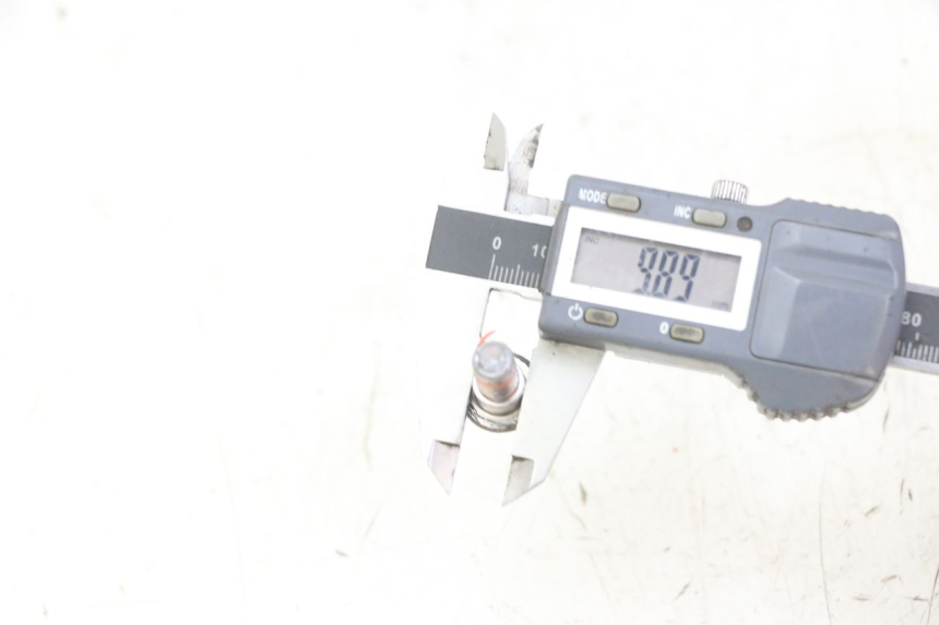 photo de BULLONE DEL DISCO DEL FRENO HONDA CBF 500 (2004 - 2007)