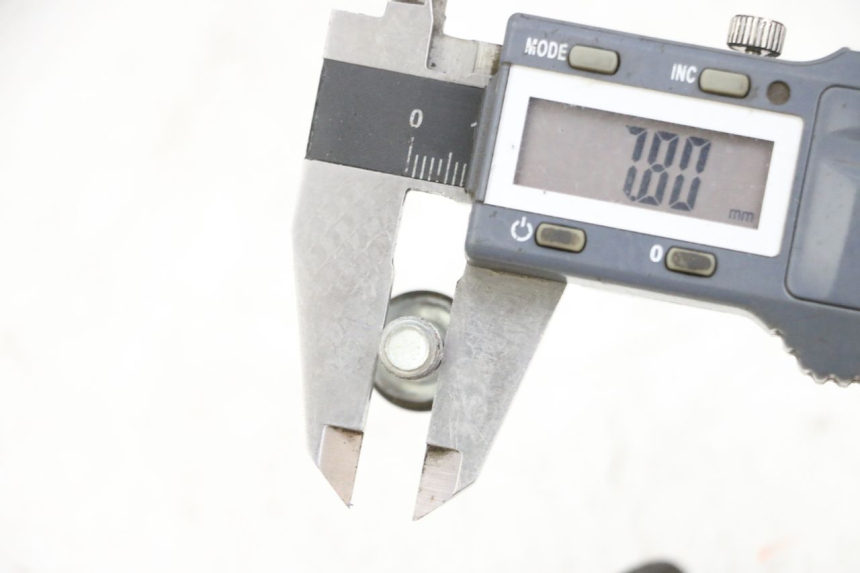 photo de BULLONE DEL DISCO DEL FRENO MBK FLAME X 125 (2007 - 2016) - Dettaglio del componente