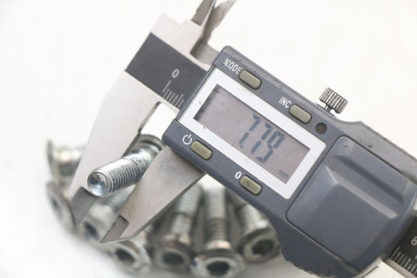 photo de BULLONE DEL DISCO DEL FRENO MASAI SCRAMBLER SPORT 125 (2021 - 2025) - Altra angolazione