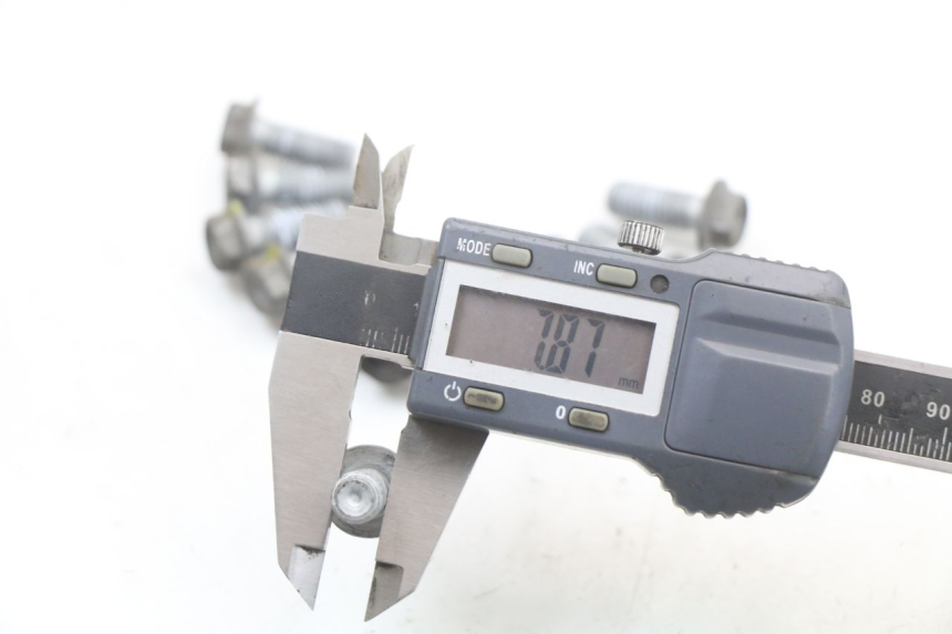 photo de BULLONE DEL DISCO DEL FRENO MOTO GUZZI NORGE 8V GT 1200 (2011 - 2016)
