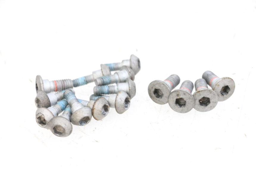 photo de BULLONE DEL DISCO DEL FRENO YAMAHA MT-07 MT07 ABS 700 (2018 - 2020) - Vista d'insieme del prodotto