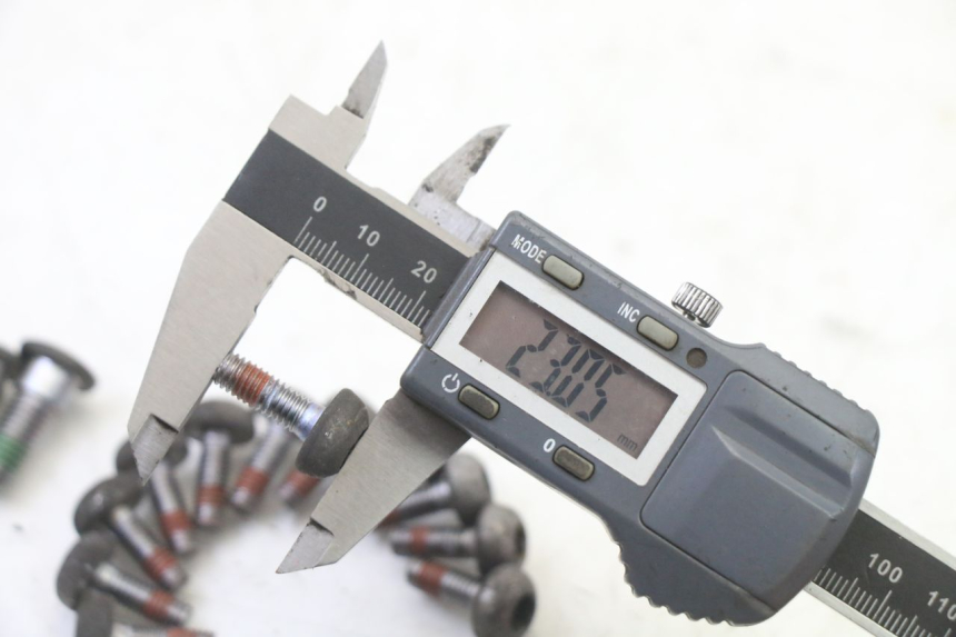 photo de BULLONE DEL DISCO DEL FRENO HONDA ST PAN EUROPEAN 1300 (2002 - 2013)