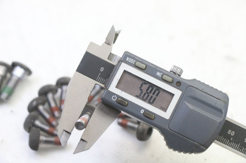 photo de BULLONE DEL DISCO DEL FRENO HONDA ST PAN EUROPEAN 1300 (2002 - 2013)