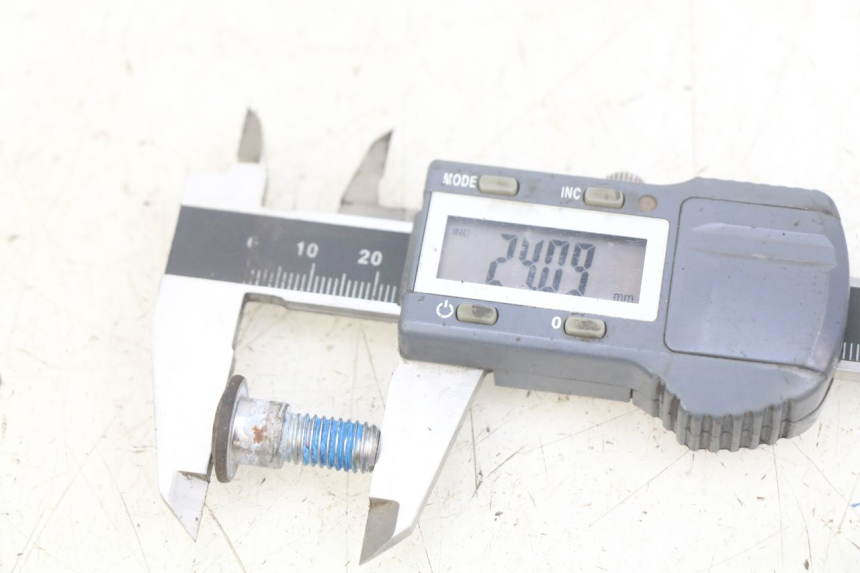 photo de VIS DISCO DEL FRENO SUZUKI BURGMAN 650 (2002 - 2004)