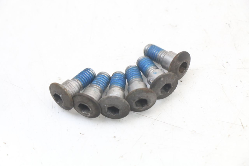 photo de BULLONE DEL DISCO DEL FRENO SUZUKI BURGMAN 125 (2007 - 2014)