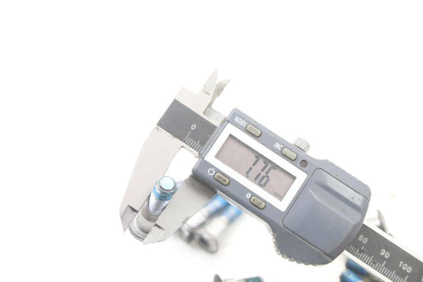 photo de BULLONE DEL DISCO DEL FRENO SUZUKI GSX F GSXF 650 (2007 - 2015)