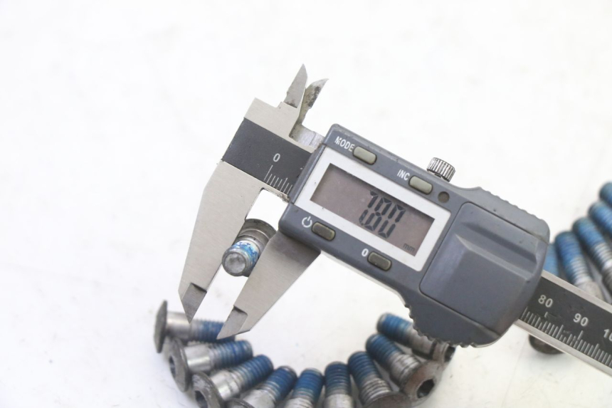 photo de VITE DISCO FRENANTE SUZUKI SV S 650 (2003 - 2009)