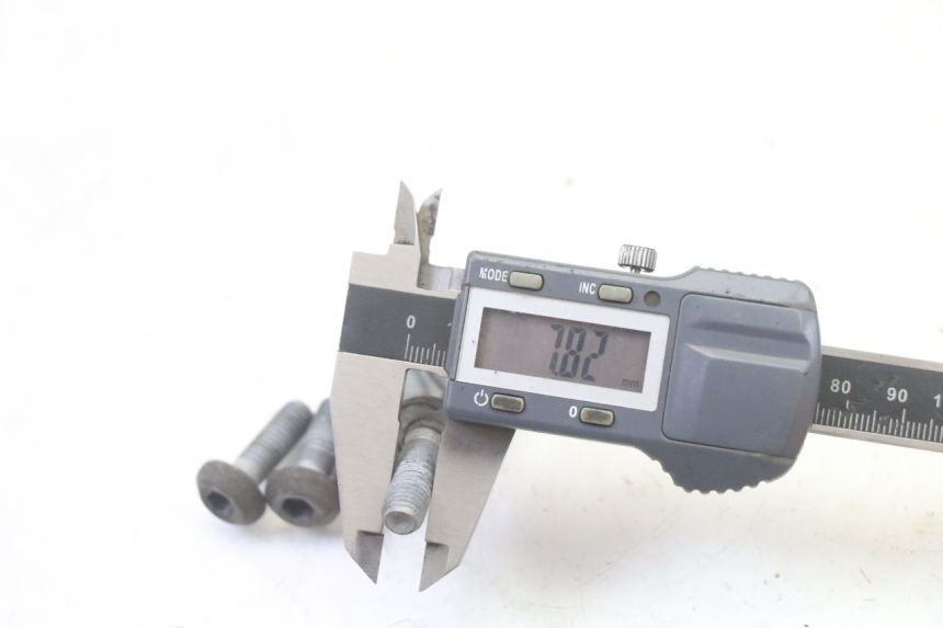 photo de BULLONE DEL DISCO DEL FRENO YAMAHA TDM ABS 900 (2002 - 2014)