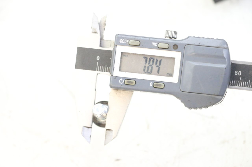 photo de BULLONE DEL DISCO DEL FRENO SUZUKI UH BURGMAN 125 (2002 - 2006)