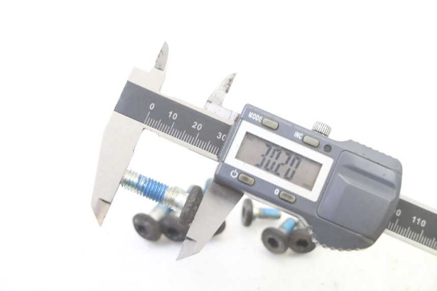 photo de VIS DISCO DEL FRENO YAMAHA XMAX X-MAX 125 (2006 - 2009)