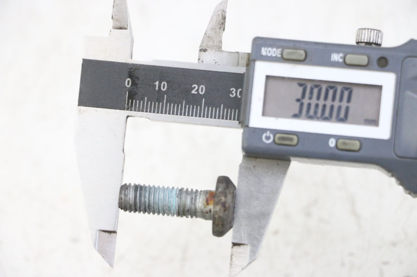 photo de BULLONE DEL DISCO DEL FRENO YAMAHA FZS FAZER 600 (2001 - 2003)