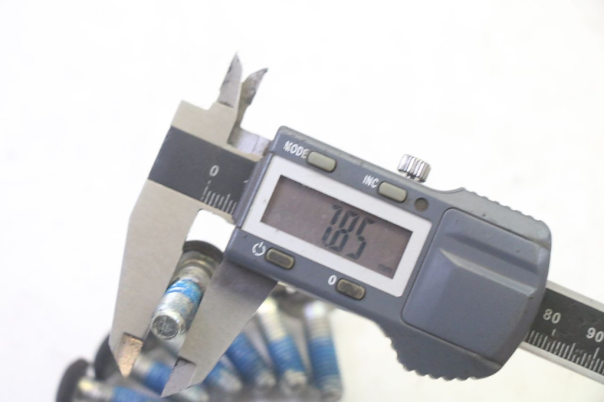 photo de VITE DISCO DEL FRENO YAMAHA YP MAJESTY 125 (2007 - 2010)